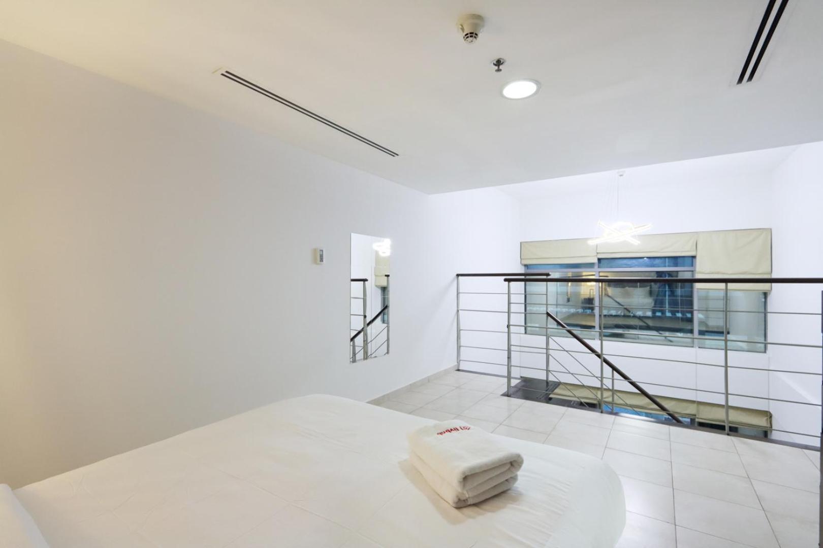 Livbnb-convenient Loft Type 1b, Sports Apartment